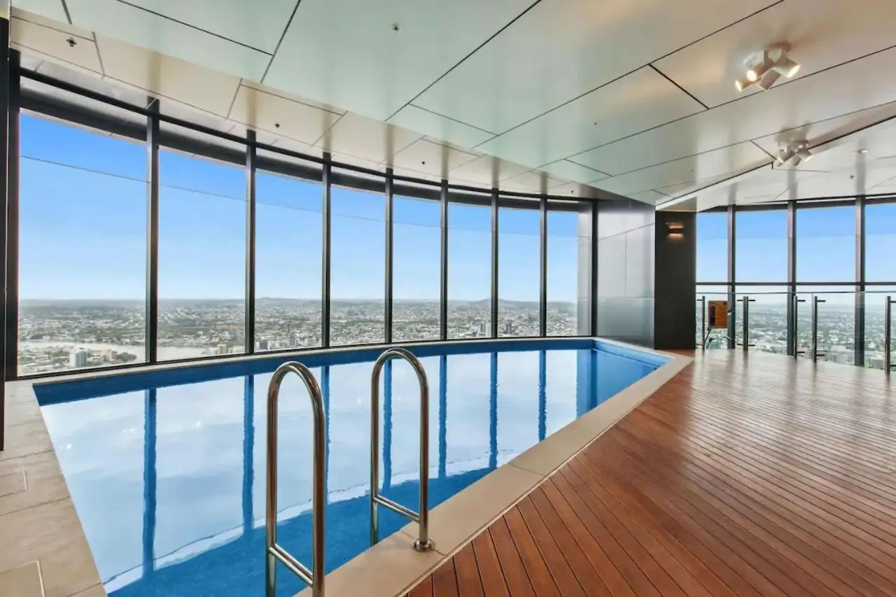 Luxury 1 Bedroom Retreat In Brisbane City With Pool And Gym Australia