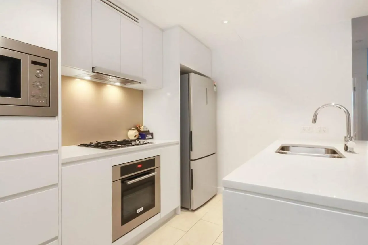 Apartment Luxury 1 Bedroom Retreat In Brisbane City With Pool And Gym