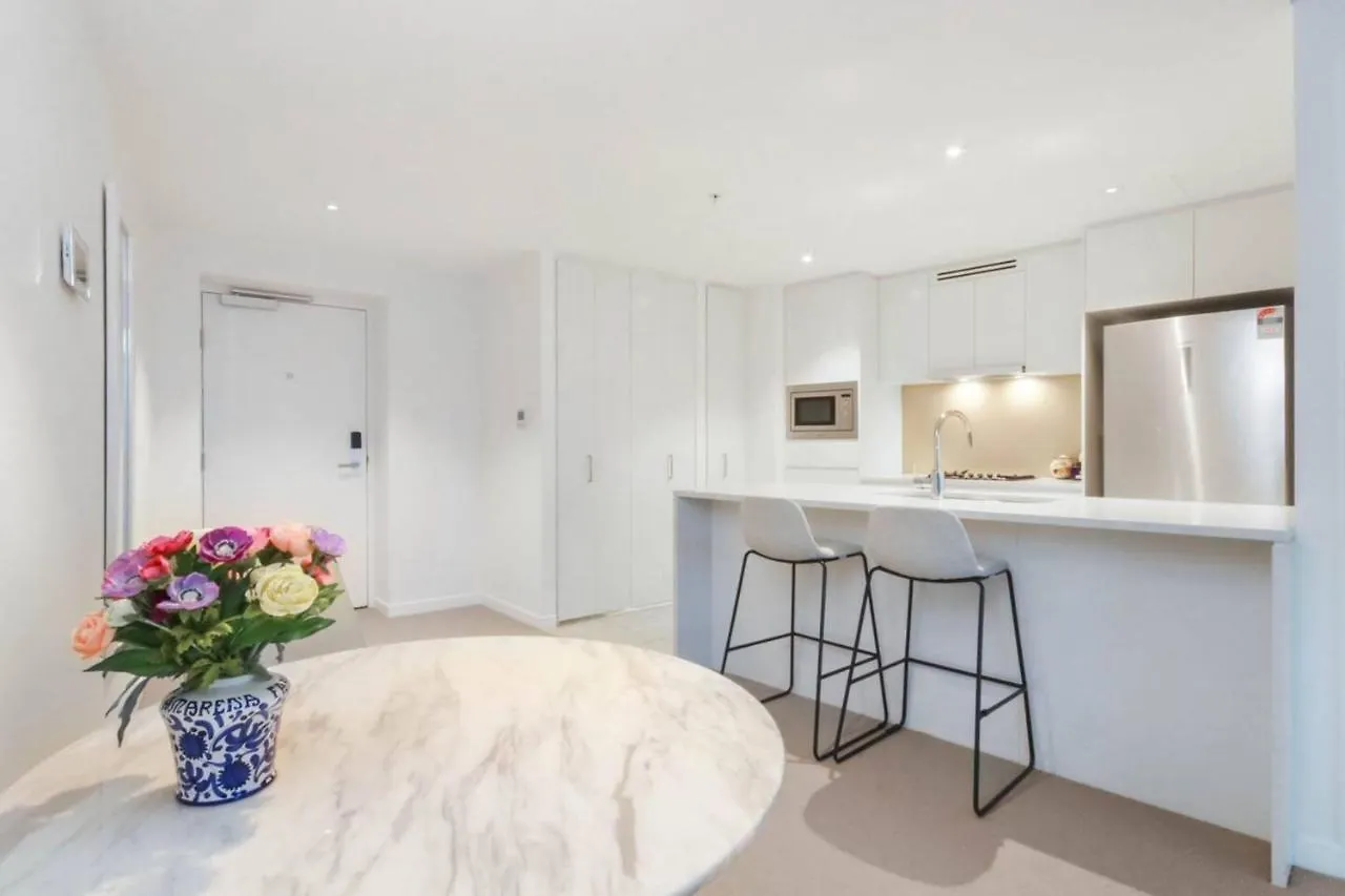 Luxury 1 Bedroom Retreat In Brisbane City With Pool And Gym