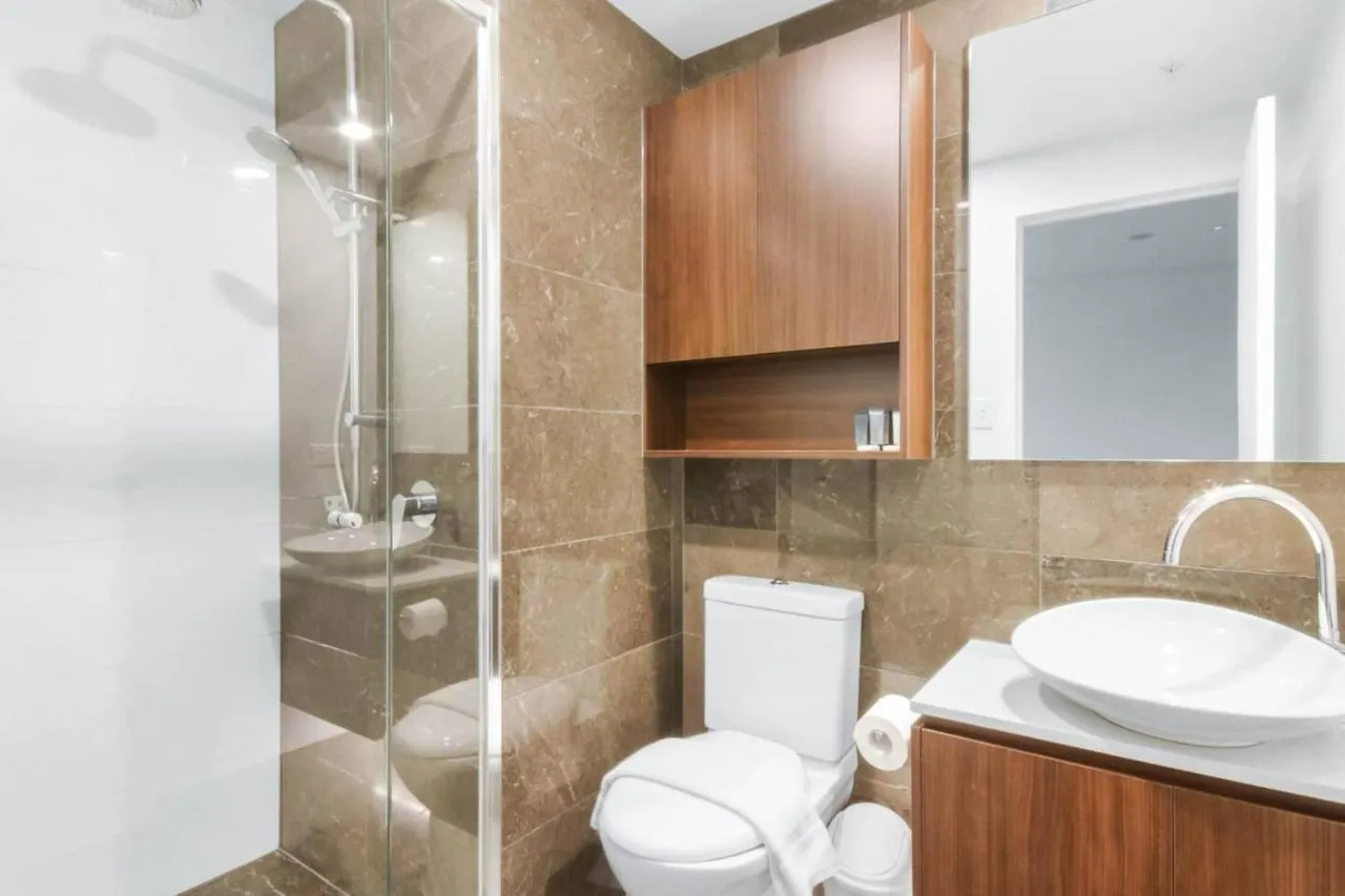 Luxury 1 Bedroom Retreat In Brisbane City With Pool And Gym Apartment